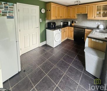 2 bedroom semi-detached house to rent - Photo 6