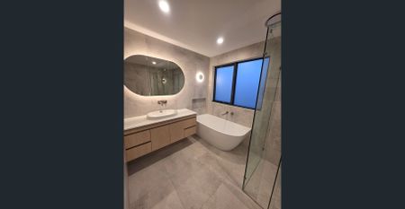 STYLISH LUXURY LIVING! - Photo 5