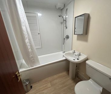 Raeburn Place, Aberdeen - Photo 3