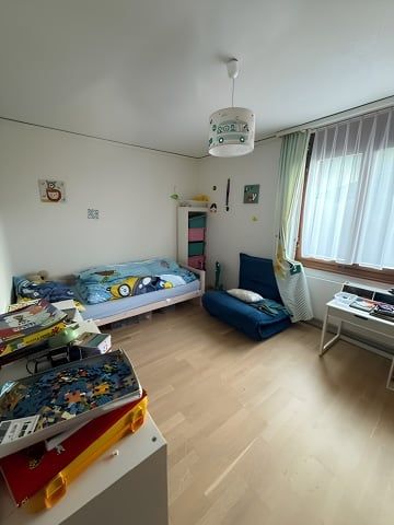 Charmante 4-Zimmer-Wohnung mit Seeblick in Oberhofen am Thunersee - Photo 3