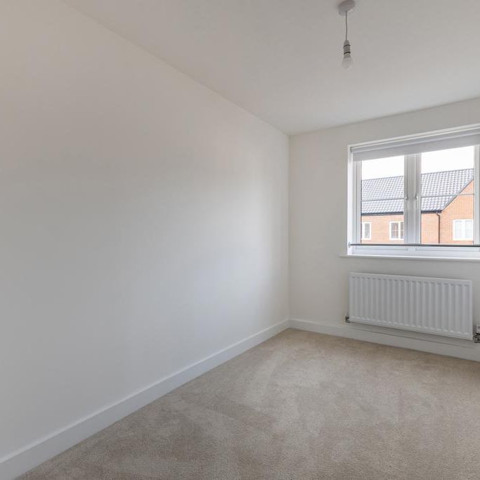 3 bedroom terraced house to rent - Photo 1