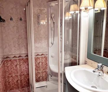 Calle Jaenar, Madrid, Community of Madrid 28043 - Photo 6