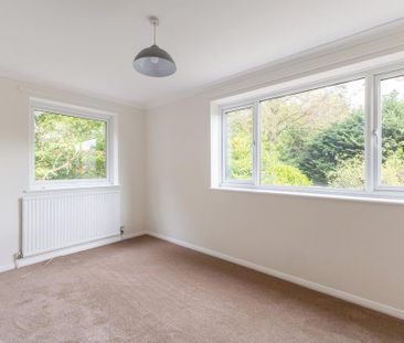 4 bedroom detached house to rent - Photo 6