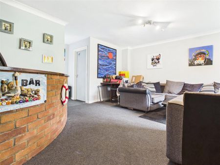 4 bedroom house to rent - Photo 2