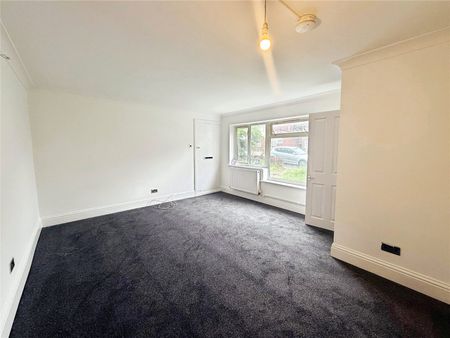 Laburnum Court, Woolaston Avenue, Lakeside, CF23 - Photo 2