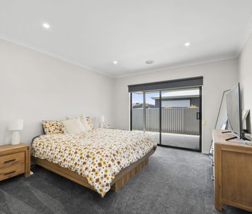 EXECUTIVE HOME IN POPLUAR ALFREDTON LOCATION - Photo 1