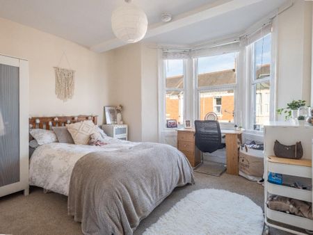 6 bedroom maisonette to rent - Photo 4