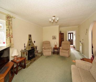 3 bedroom detached house to rent - Photo 5