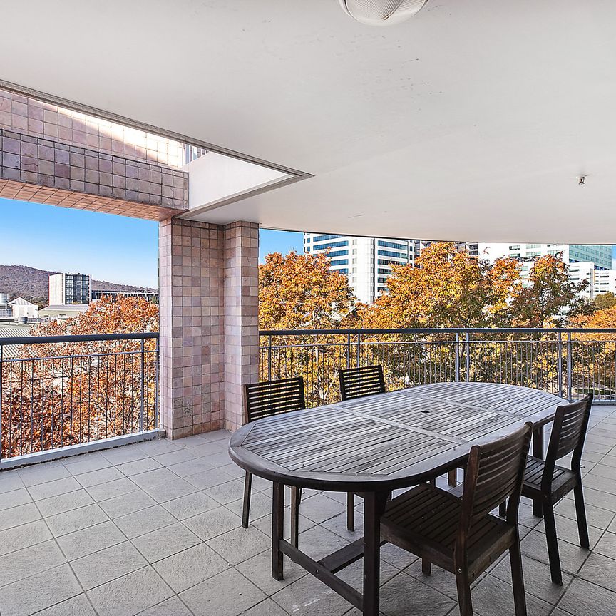 Close to EVERYTHING - Photo 1