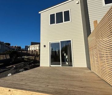Brand New Two Bedroom Apartment - Photo 6