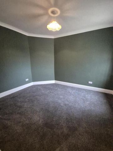 3 bedroom house to rent - Photo 2