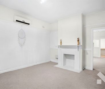 Charming...Classic...Yours - Photo 3