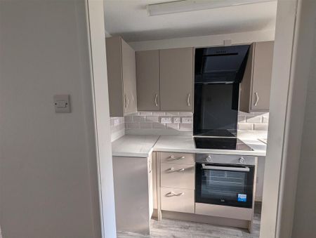 1 bedroom townhouse to rent - Photo 5