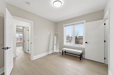 For Lease - 922 Fourth Street, Mississauga, Ontario - Photo 5