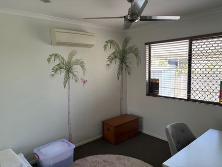 3 Bedroom Home with Modern Comforts - Photo 5