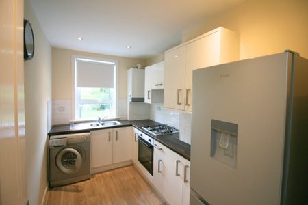 Ivanhoe Crescent, North Lanarkshire, Wishaw, ML2 7DT - Photo 4