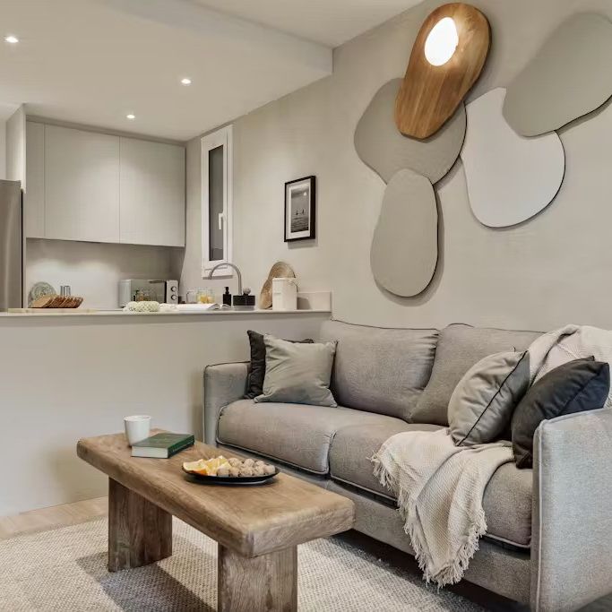 Carrer de Balmes, Barcelona, Catalonia 08022 - Photo 1