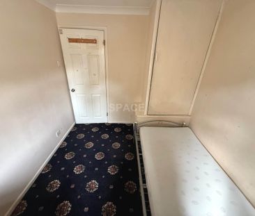 Brybur Close, Reading - Photo 3