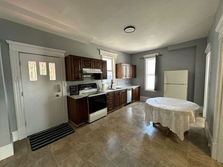 For Lease - 293 Dalhousie Street Unit# Unit 2, Peterborough, Ontario - Photo 2