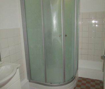 Location Appartement 3 pièces 58m² VALENCE 26000 - Photo 3