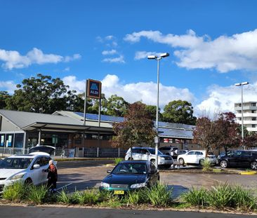 Near Brand New Oversized 1 Bed - Photo 6