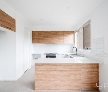 Brand New, Stylish & Super Functional Living - The Perfect Middle G... - Photo 3