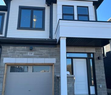 For Lease - 258 Okanagan Path, Oshawa, Ontario - Photo 3