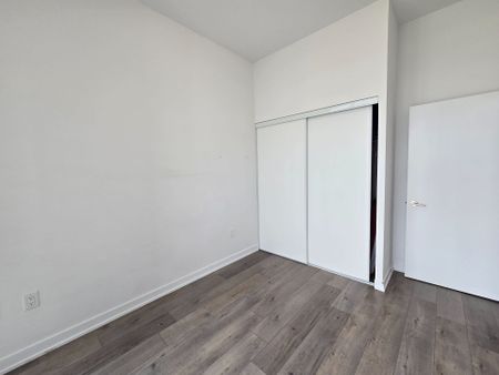 For Lease - 60 Honeycrisp Crescent Unit# 317, Vaughan, Ontario - Photo 5