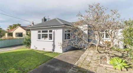 2 Bedrooms in Terrace End - Photo 4