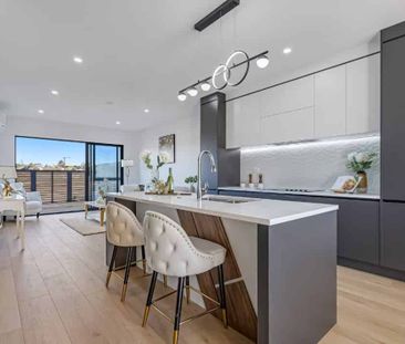 Modern 3BR Townhouse in Papakura - Photo 1