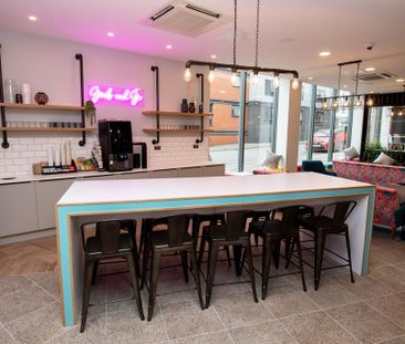 1 bedroom private hall to rent - Photo 3