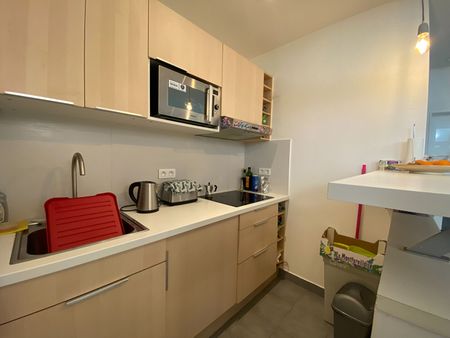 Apartment - Photo 2