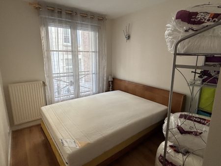 T2 - meublé - Hyper centre - parking - cave - Photo 3