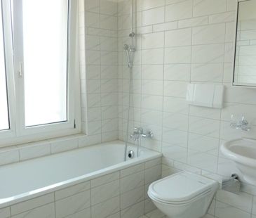 Helle moderne Wohnung angrenzend ans urbane Neu-Oerlikon - Foto 4