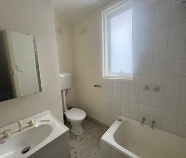 1/247A Belmore Road, Balwyn North, Vic 3104 - Photo 1