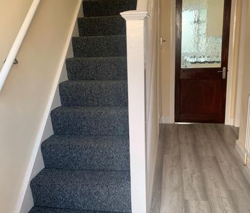 3 Bed Semi-Detached House, Tudor Road, LU3 - Photo 2