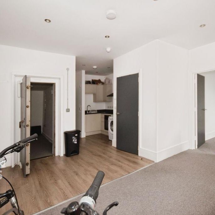 1 bedroom flat to rent - Photo 1