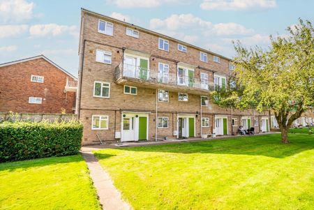 Available unfurnished from 24/11/2025 - Photo 2