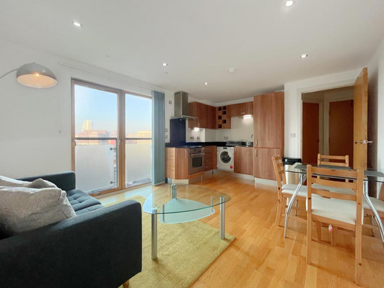 1 bedroom flat to rent - Photo 1