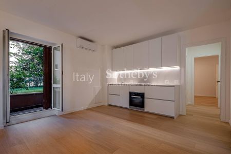 Appartamento ristrutturato con terrazzo in zona Moscova - Photo 5