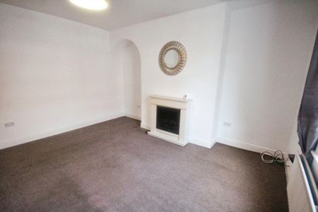 2 bedroom terraced house to rent - Photo 2