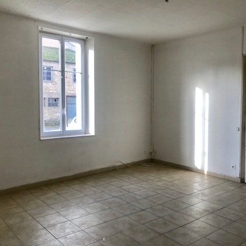 Maison mitoyenne 4 pièces à Aulnois-sur-Seille - Photo 1