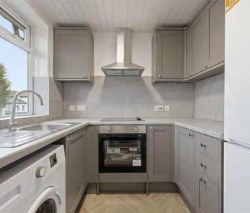 Hemnall Street, Epping, CM16 - Photo 5