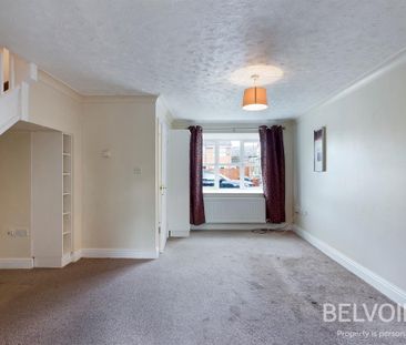 3 bedroom semi-detached house to rent - Photo 1