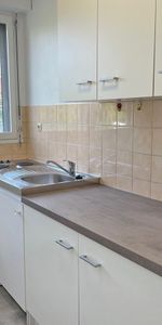 À louer / Appartement F1 / BESANCON PROCHE GARE VIOTTE 35 rue du Chasnot - Photo 3