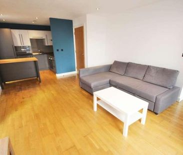 The Quays, Salford, M50 - Photo 2