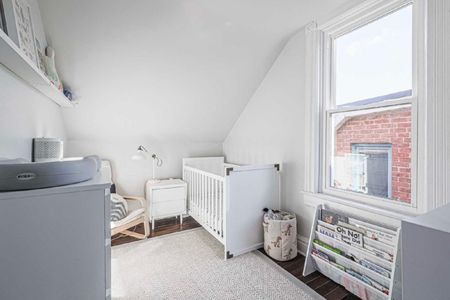 For Lease - 553 Euclid Avenue Unit# Upper, Toronto, Ontario - Photo 5