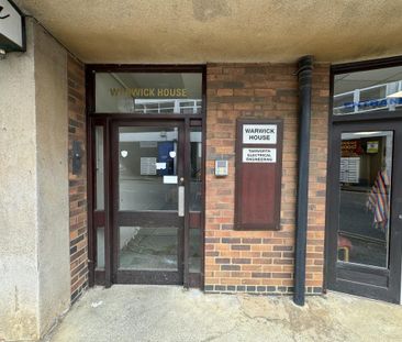 3 bedroom apartment to rent - Photo 6