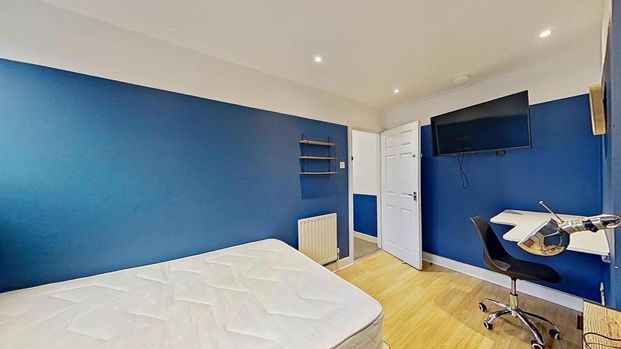 3 bedroom terraced house to rent - Photo 1