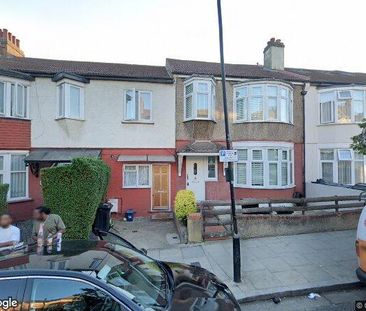 1 Bed Terraced House, Knightland Road, E5 - Photo 3